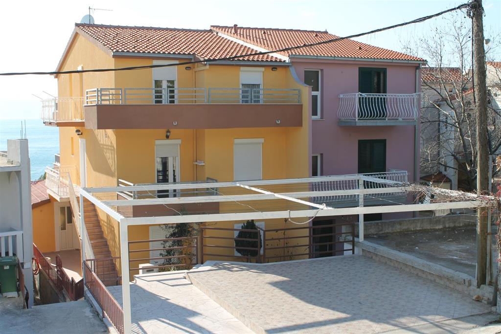 25-10508-Chorvátsko-Omiš-Mali-Rat-Pension-Babič-7539