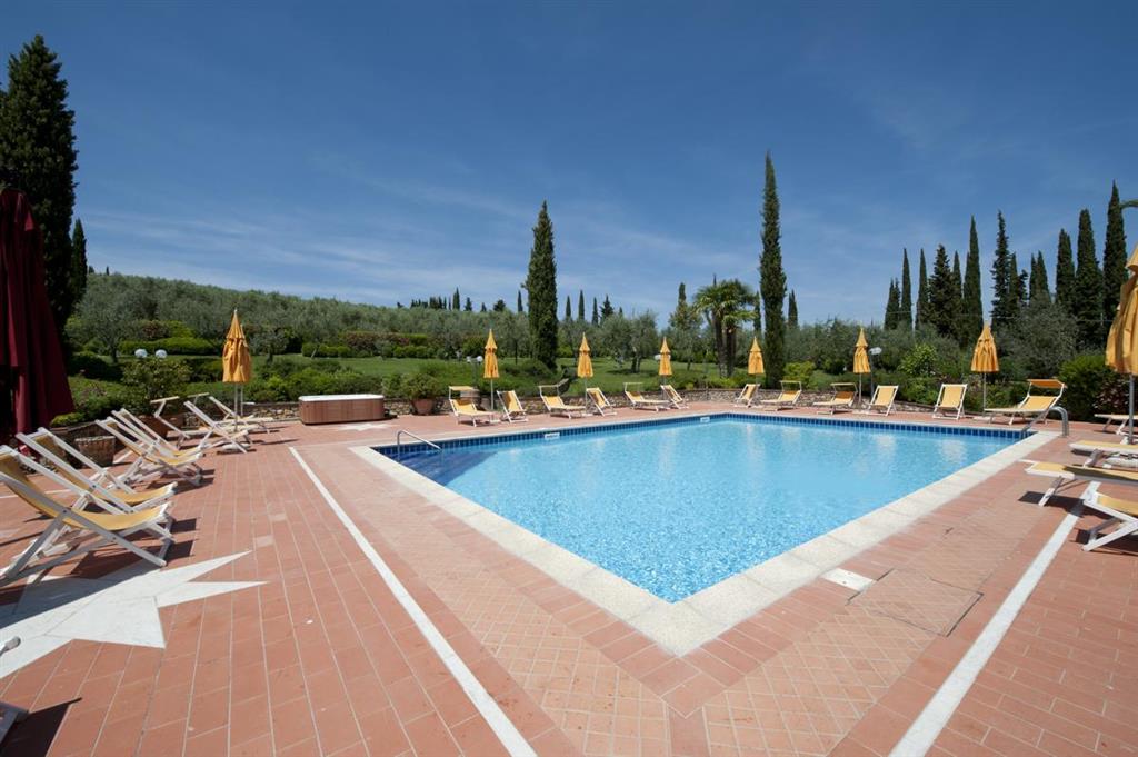 25-9632-Taliansko-Florencie-Vecchio-Borgo-Di-Inalbi-49672