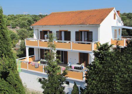 25-9995-Chorvátsko-ostrov-Pag-Lun-Apartmánový-dom-Zora-32889
