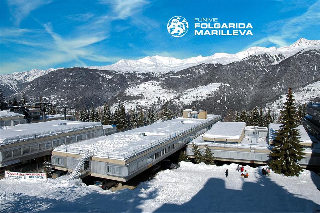 28-11161-Taliansko-Marilleva-1400-Hotel-Marilleva-1400-6denný-lyžiarsky-balíček-85877