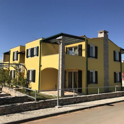 Villa Faro***