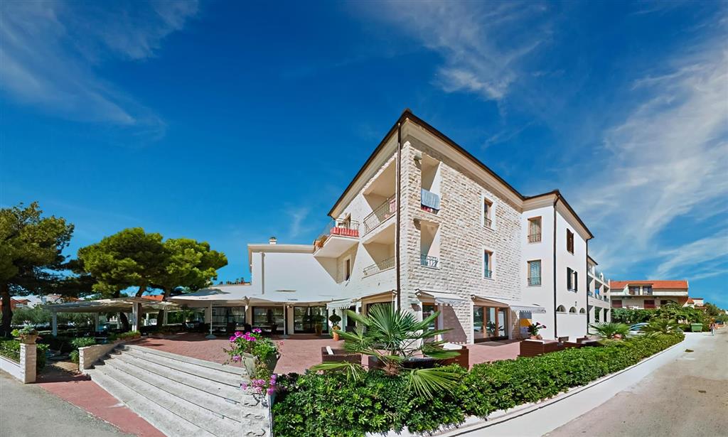 32-11612-Chorvátsko-Vodice-Hotel-Nikola-88308