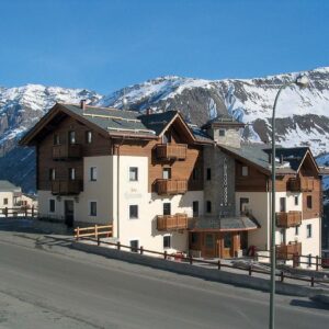 Hotel 2000 Eira (polopenze)***