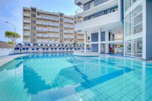 Hotel Ambassador (Caorle)