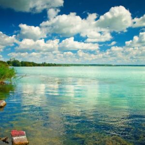 Koupání A Zábava U Balatonu