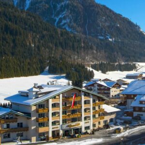 Hotel Alpenwelt***