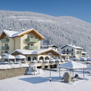 Hotel Monclassico***